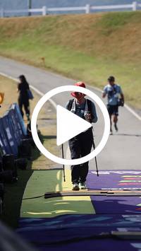 BIB:  <button type="button" onclick="openModal(27414956)" class="btn btn-primary btn-sm float-right" data-toggle="modal" data-target=".modal-high-quality">
                <i class="fa fa-download"></i> Download
                </button>